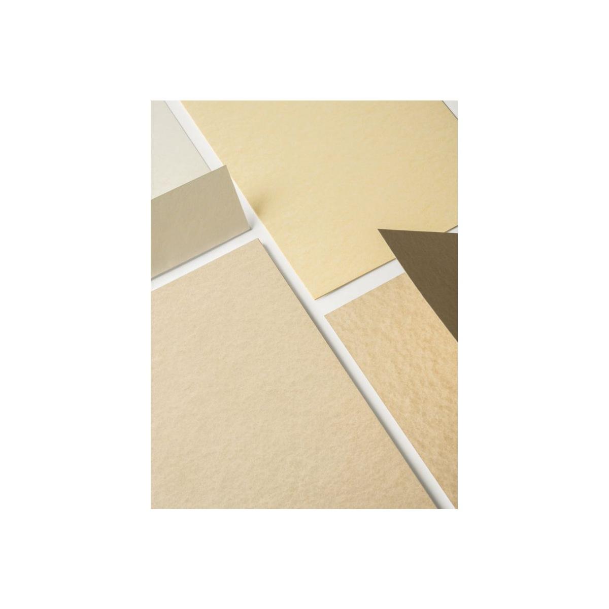 Favini - calligraphy classic pergamena - a4 - 50 fogli