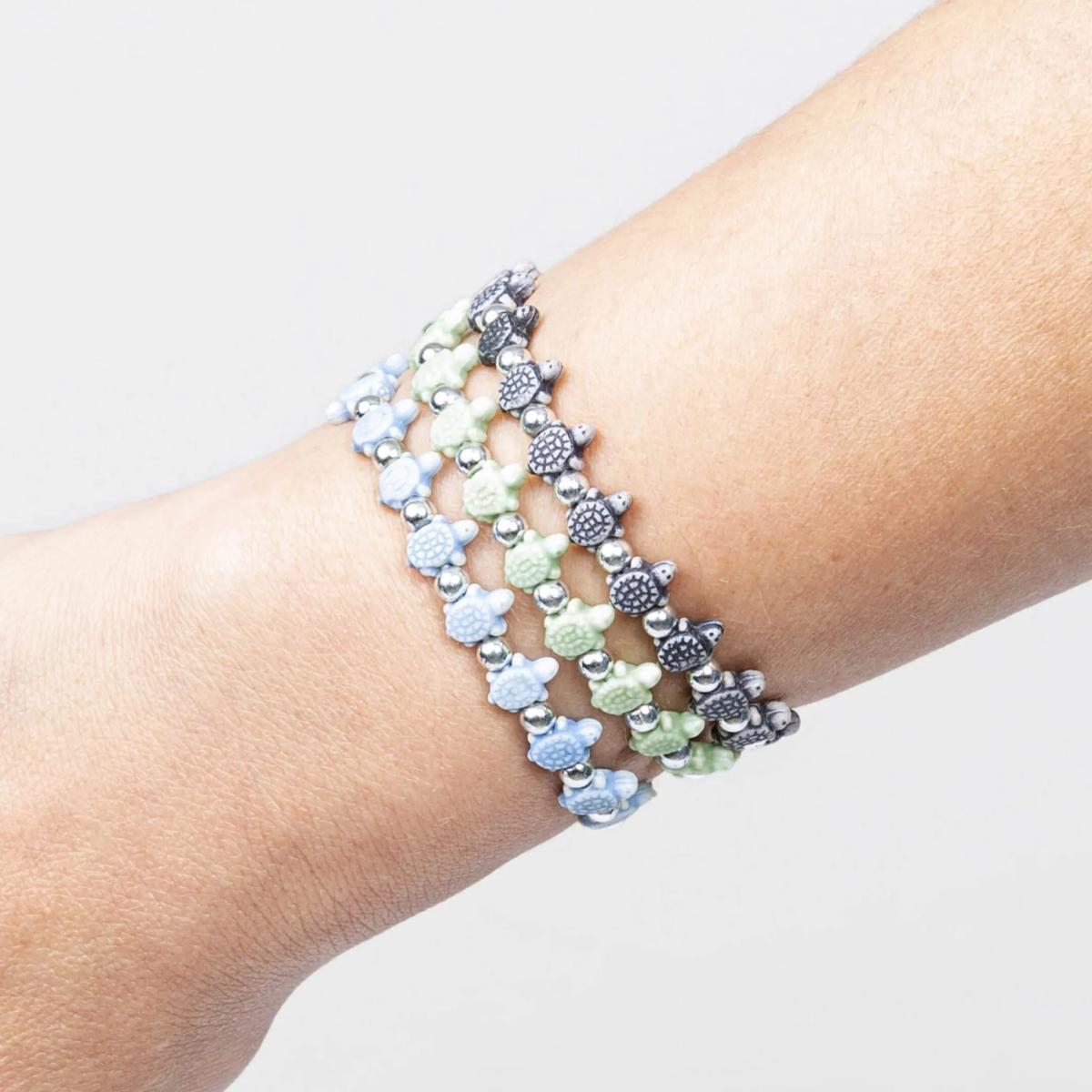 Bracciale in plastica trrtlz classic - tartarughine - colori pastello assortiti